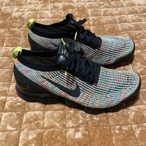 Nike Flyknit 3 MultiColor - Picture 2 of 8